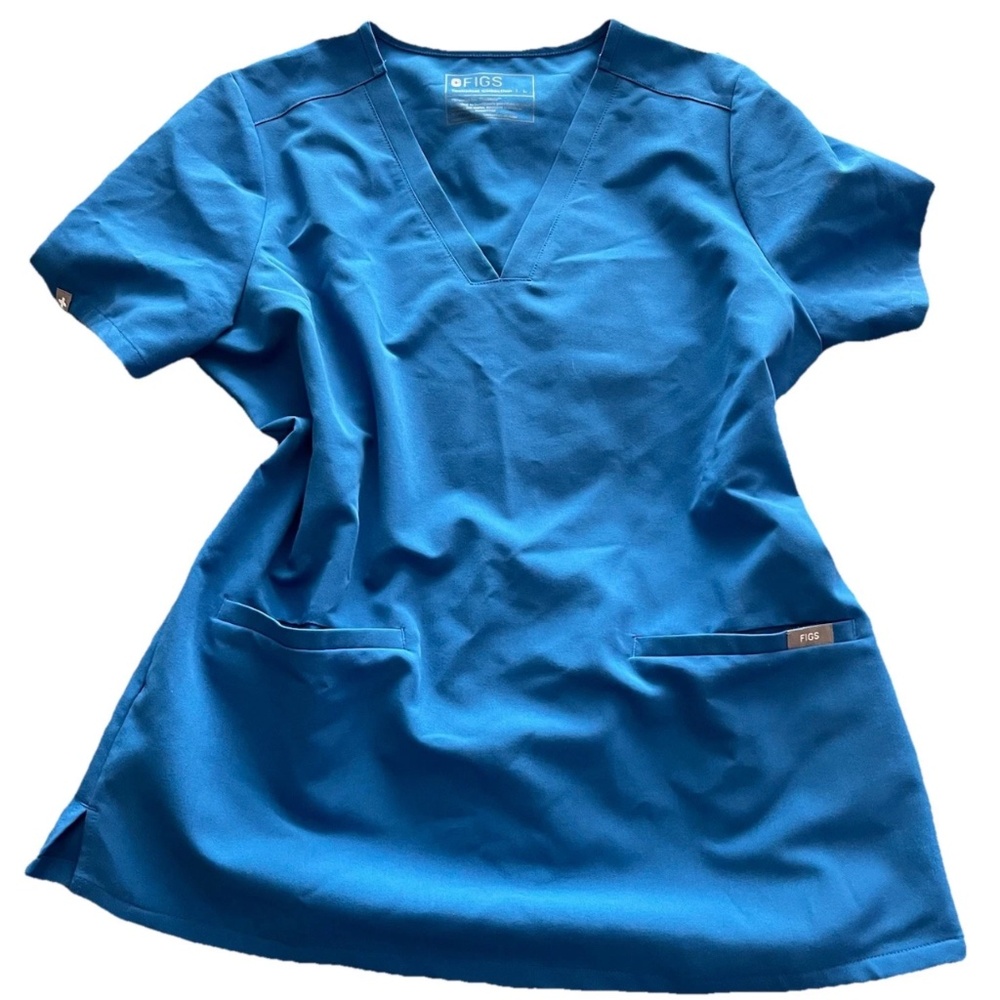 FIGS Technical collection women's scrub top Size Large Blue  NICE!